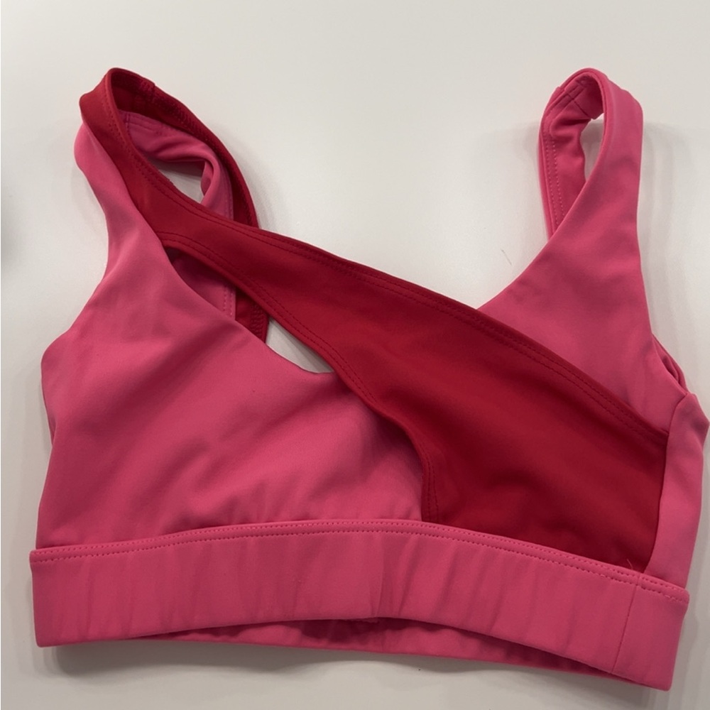 PINK & RED FIVE DANCE WEAR TOP. ADULT XS